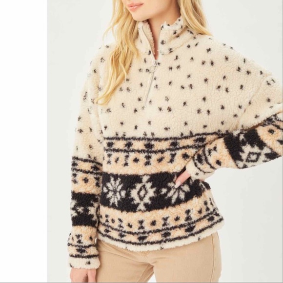 COZY ZIP UP SHERPA PULLOVER - BEIGE - Picture 2 of 10